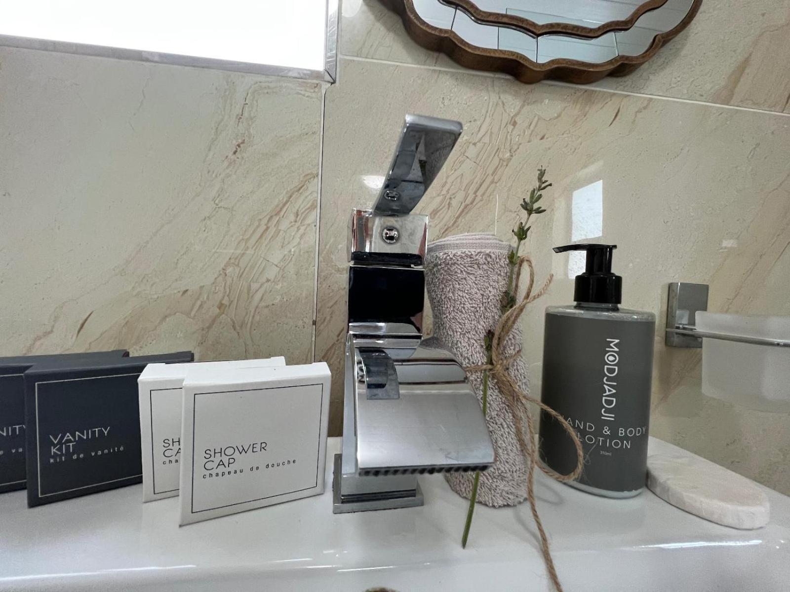 Kalashe Bed & Breakfast 东伦敦 客房 照片